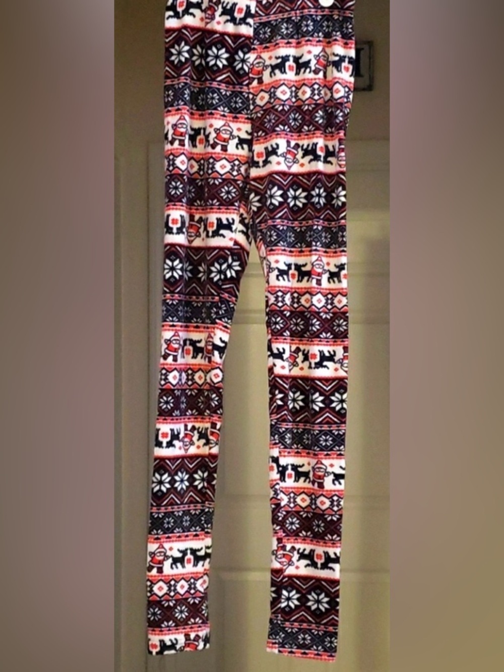 No Boundaries Christmas Leggings Small Holiday Santa Reindeer Cozy Stretch
